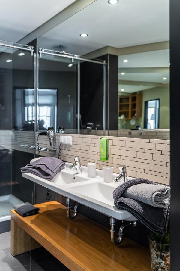 The Green Rostock Apartment Hotel Bagian luar foto
