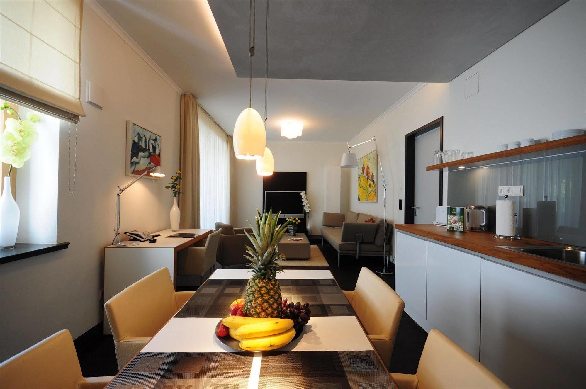 The Green Rostock Apartment Hotel Bagian luar foto